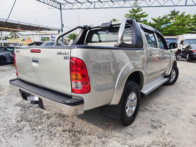 2011 Toyota HILUX 3.0 G (A) Boleh Loan - 2