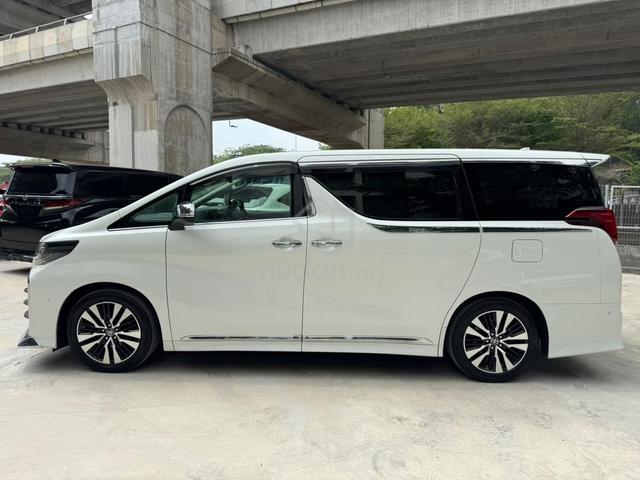 2023 Toyota ALPHARD 2.5 SC JBL 360 DIM BSM SUNROOF - 3