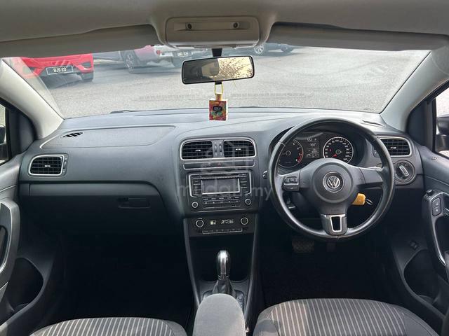 2015 Volkswagen POLO 1.6 (A) SEDAN FULL LOAN CKD - 4