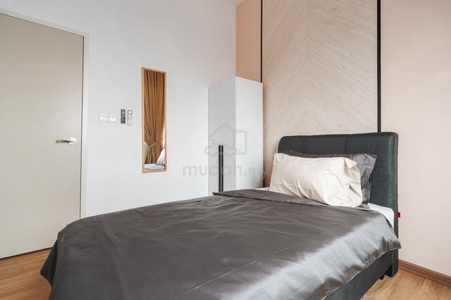 Rica Residence Cozy Medium Room at Sentul - (Walk to MRT Se 1