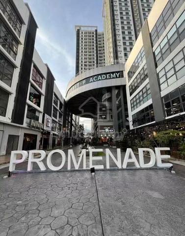 Room For rent - The Promenade 1