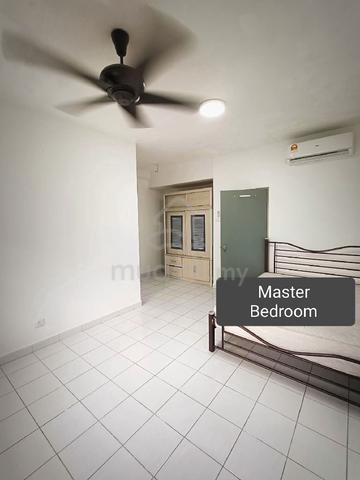 Master And Small Room for rent 1