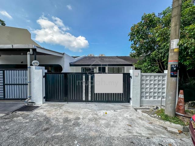 Newly Refurbished Single Storey Lorong Pikrama 2 Sri Petaling  1