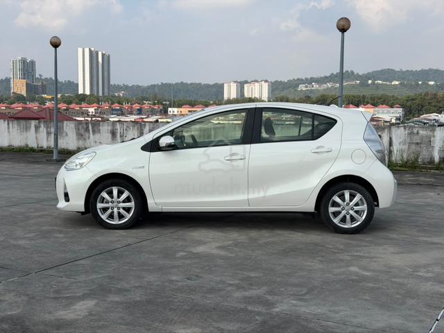 2013 Toyota PRIUS C 1.5 (HYBRID) (A)TOYOTA F.S.REC - 5