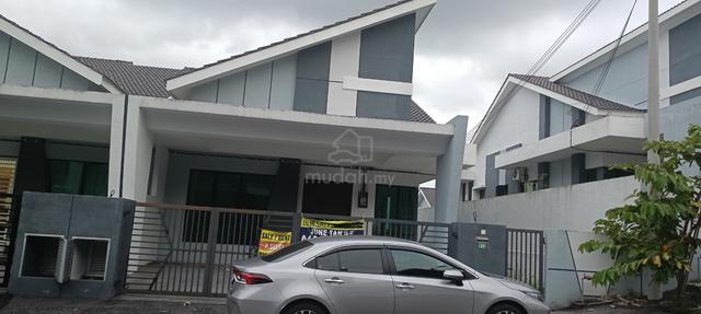 New unoccupied Semi Detached House Taman Silibin Saujana 1