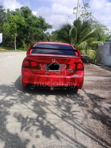 2011 Honda CIVIC 1.8 i-VTEC (A) - 3
