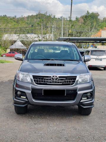 2015 Toyota HILUX 3.0 G TRD SPORTIVO (A) - 1