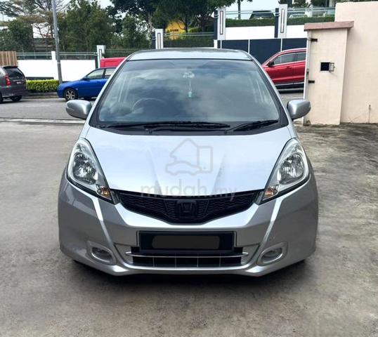 2013 Honda JAZZ 1.5 FACELIFT (A) - 1