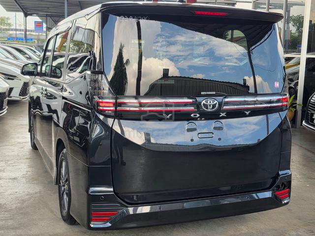 2022 Toyota VOXY 2.0 S-G (A) 8-SEATER - 5