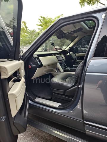 2022 Land Rover RANGE ROVER 3.0 VOGUE SDV6 (A) - 4