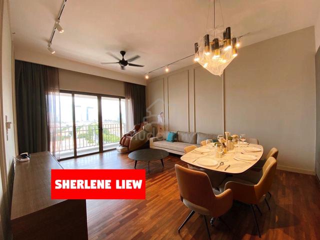 Straits Residences @ Seri Tanjung Pinang 1