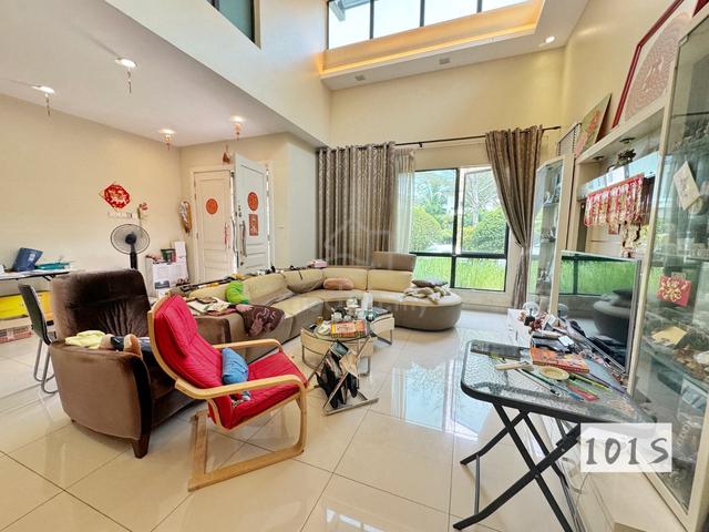 Beautiful location Amverton park bukit rimau 2 storey bungalow forsale 1