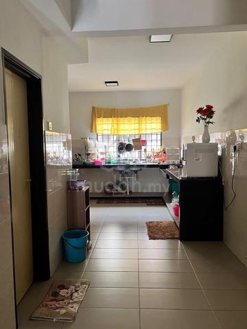Single Bedroom (1 Person Female) 5