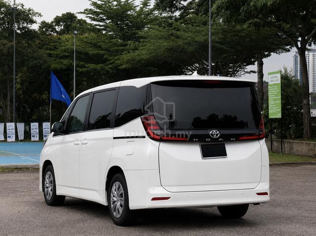 2022 Toyota NOAH 2.0X 8 Seater MPV (FREE WARRANTY) - 2
