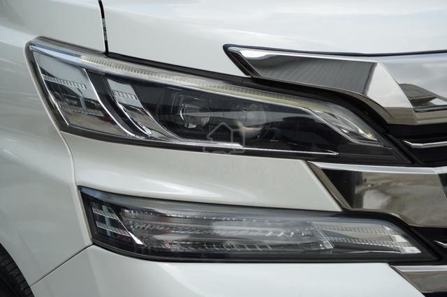 STARLIGHT ROOF⭐MASSAGE⭐2016 Toyota VELLFIRE 2.5 ZG - 5