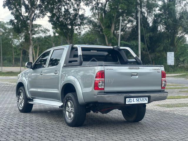 2012 Toyota HILUX 2.5 G VNT FACELIFT (A) - 4