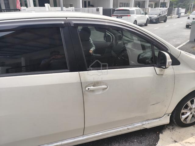 2012 Perodua ALZA 1.5 EZ (A) - 3