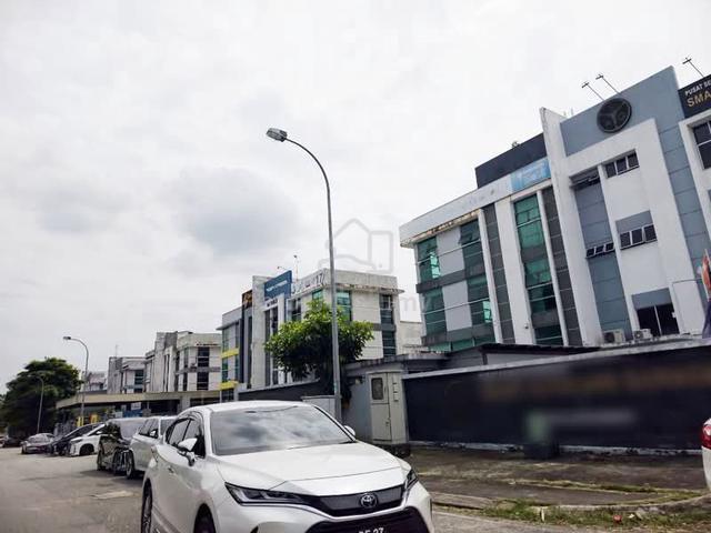 Mutiara Emas @ Mount Austin 3 Storey Cluster Factory 💢For Rent 1