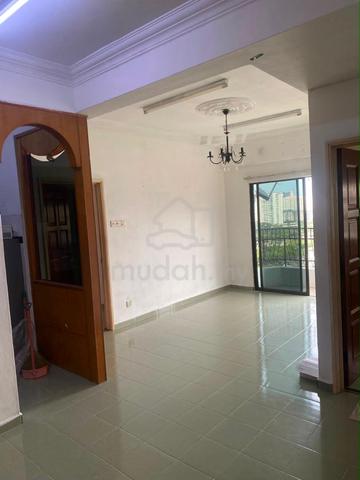 Vista Condominium 1