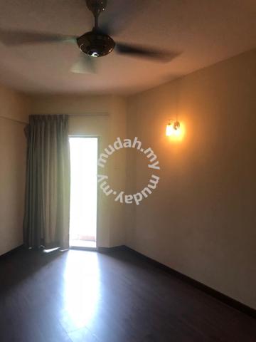 Desarina Condominium 1