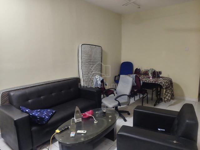 Landed Bandar Puteri, Klang (Fully Furnished 4 Rooms, 3 Baths) 1
