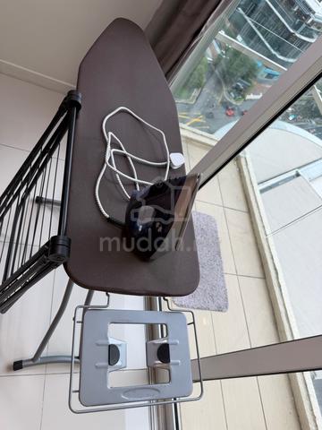 Carousel Image