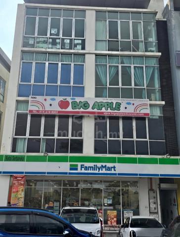 Shop Office Bandar Saujana Putra Jenjarom 1