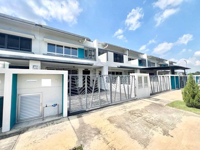 RENO, FACING OPEN | 2 Storey Terrace Arina, Serenia City @ Sepang 1