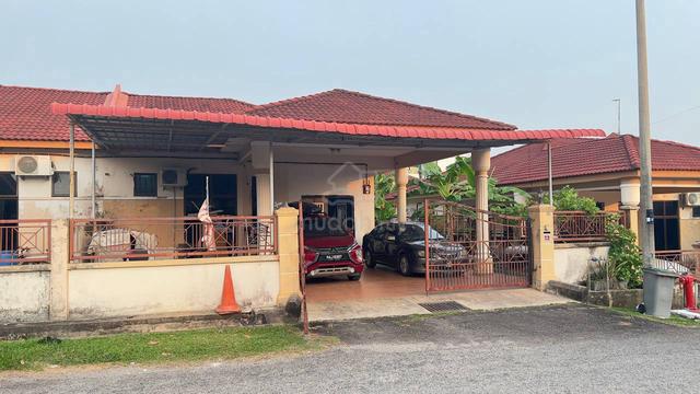 Semi D Taman Kompang Ria, Kuala Sungai Baru Melaka 1
