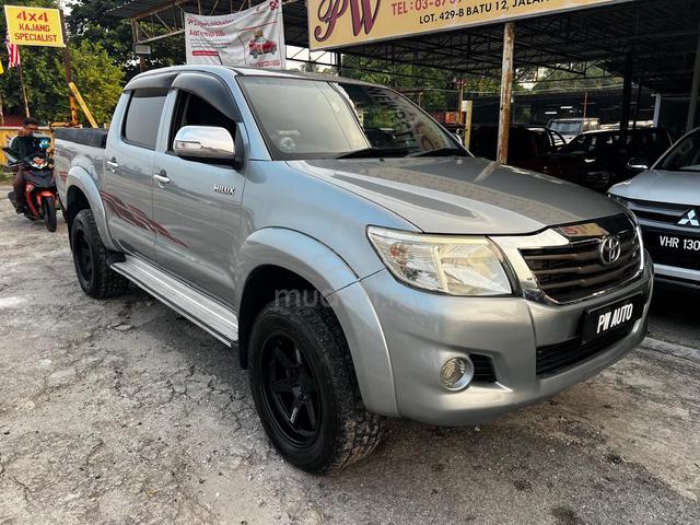 Toyota HILUX 2.5(A)VIGO D/C G D4D 4spd 4X4 pickups - 4