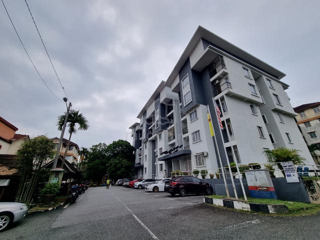 Taman Bukit Inai Apartment (Nilai) 1