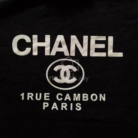 Chanel Black 1 Rue Cambon Paris T-Shirt  - photo 5 of 6