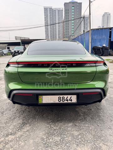 Porsche Taycan 4S EV TWO MOTOR 390kW 435HP - 4