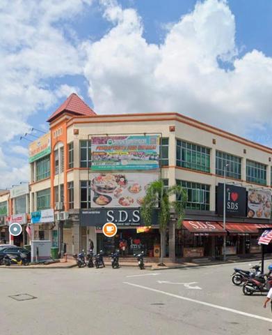 Facing Main Road Ground Floor Shop Seksyen 7 Bangi nr Seksyen 8 1