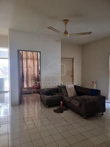 Ixora Apartment (Jalan Tun Razak) 1