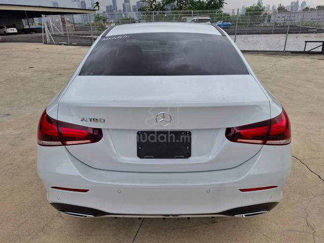 Mercedes Benz A180 TURBO AMG SUNROOF|NEGOTIABLE - 4