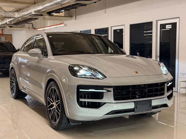 2024 Porsche CAYENNE COUPE 3.0 FULL SPEC - 1