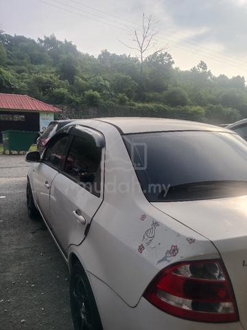 2010 Proton SAGA 1.3 SE (M) - 3
