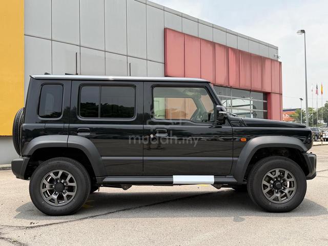 2025 [NEW MILEAGE-5 DOORS] Suzuki JIMNY NOMADE FC - 1