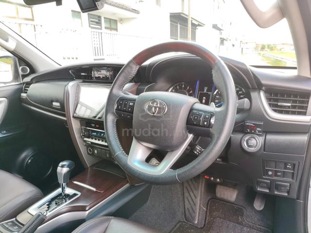 2017 Toyota FORTUNER 2.7 SRZ 4X4 2TR-FE (A) - 4