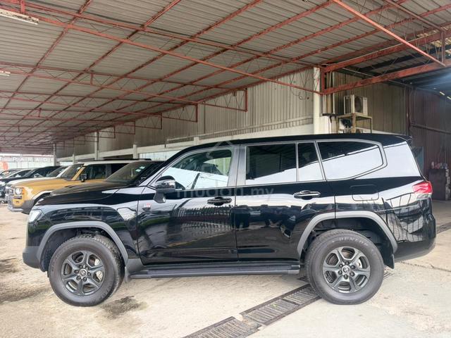 2023 Toyota LANDCRUISER 3.5 GR SPORT (A) - 5