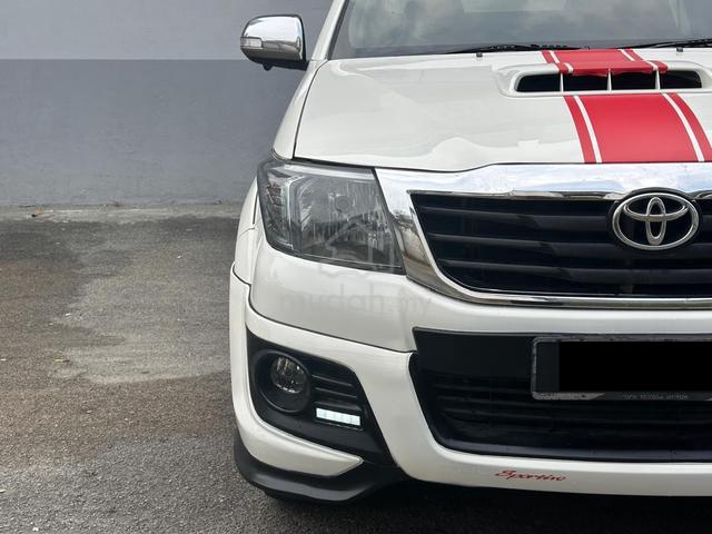 2016 Toyota HILUX 2.5 G TRD - 4