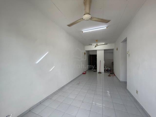 Sri Kenari Apartment 1