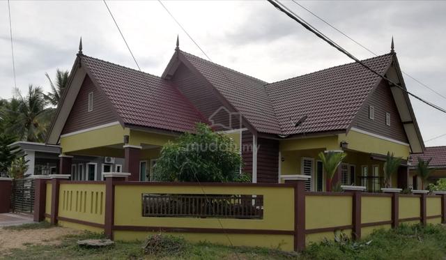 Spacious Bungalow for Rent in Paka Near PETRONAS Complex 1