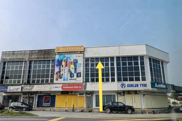 Strategic Location! 3-Storey Freehold Shoplot @ Jalan Besar Nilai 1