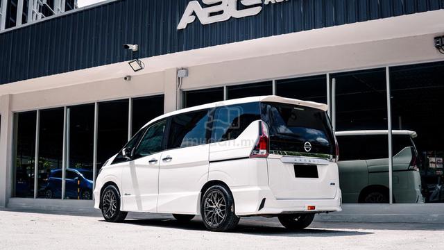 Nissan SERENA 2.0 HIGHWAY STAR F.LIFT 360CAM 2019 - 2