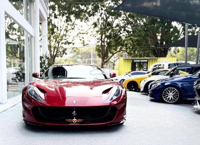 2018 Ferrari 812 6.5 SUPERFAST (A) - 1