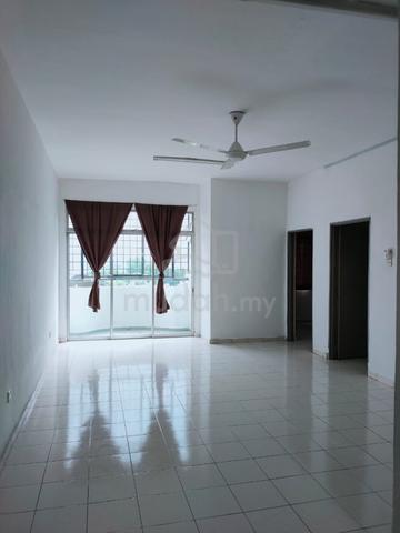 Lagoon Perdana 1