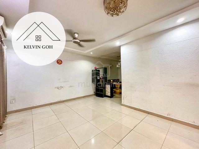 Island Glades Greenlane Freehold 2-Storey Terrace Fully Extended Solar 1