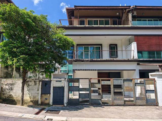 FREEHOLD GUARDED 💥 Nusa Tropika Ampang 3 Storey Semi D 1